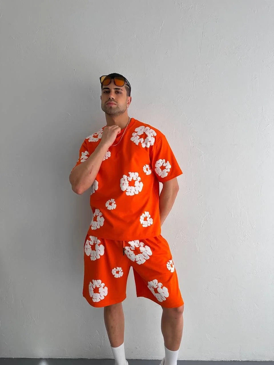 İki İplik Kumaş Baskılı T-shirt Şortlu Takım- Kırmızı