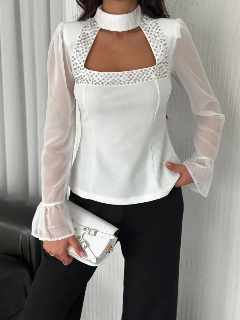 Penye Uzun Kollu Kadın Kolları Şifon Göğüste İnci Boncuk detaylı Bluz - Siyah