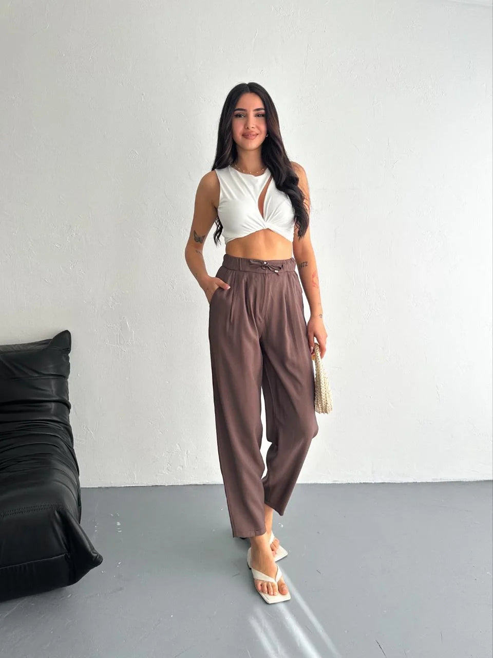 Kadın Yüksel Bel Beli Bağcıklı Rahat Boru Paça Pantalon - Kırık Beyaz