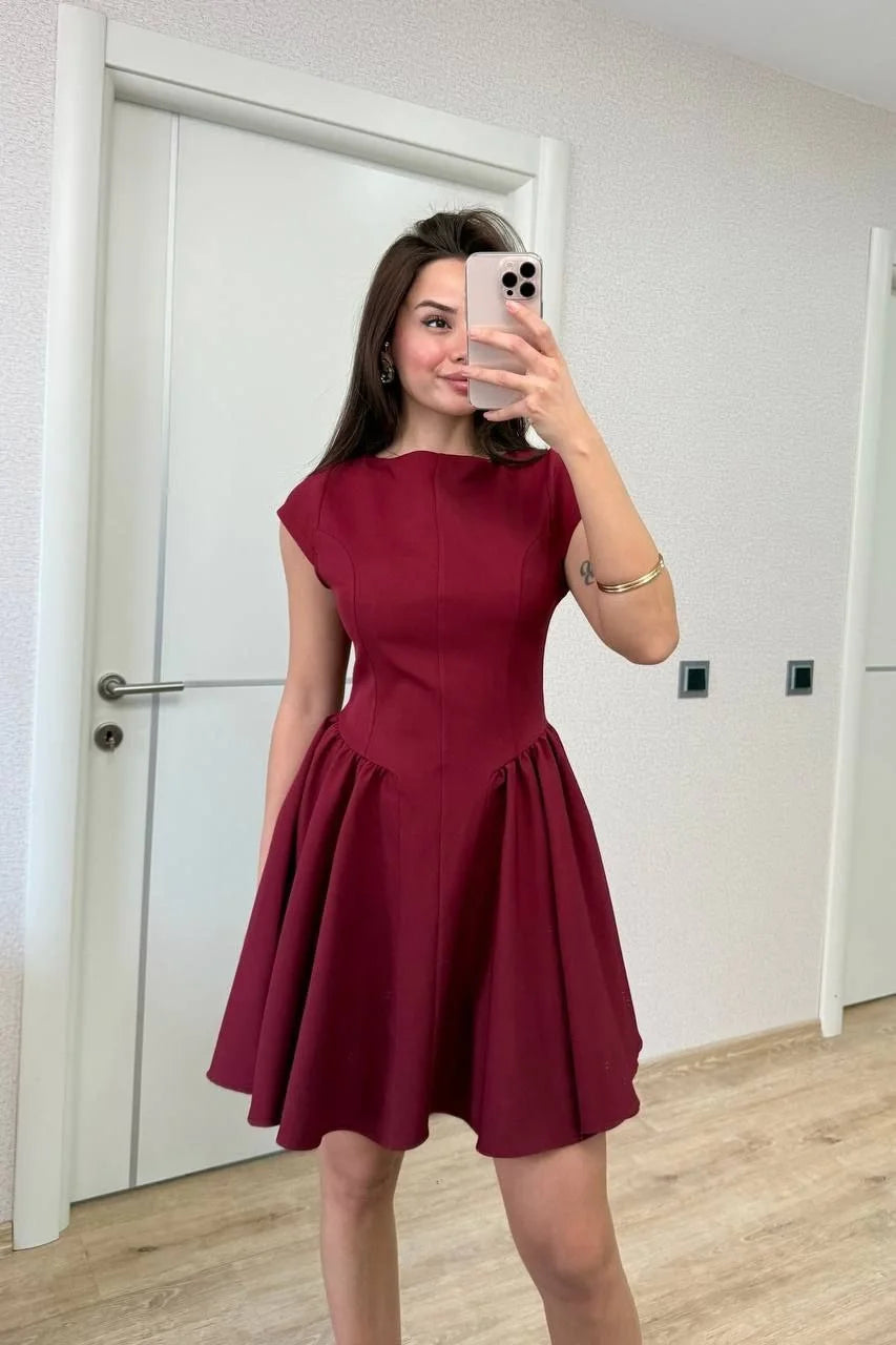 Sırt dekolteli Çan Detaylı Mini Elbise - Siyah