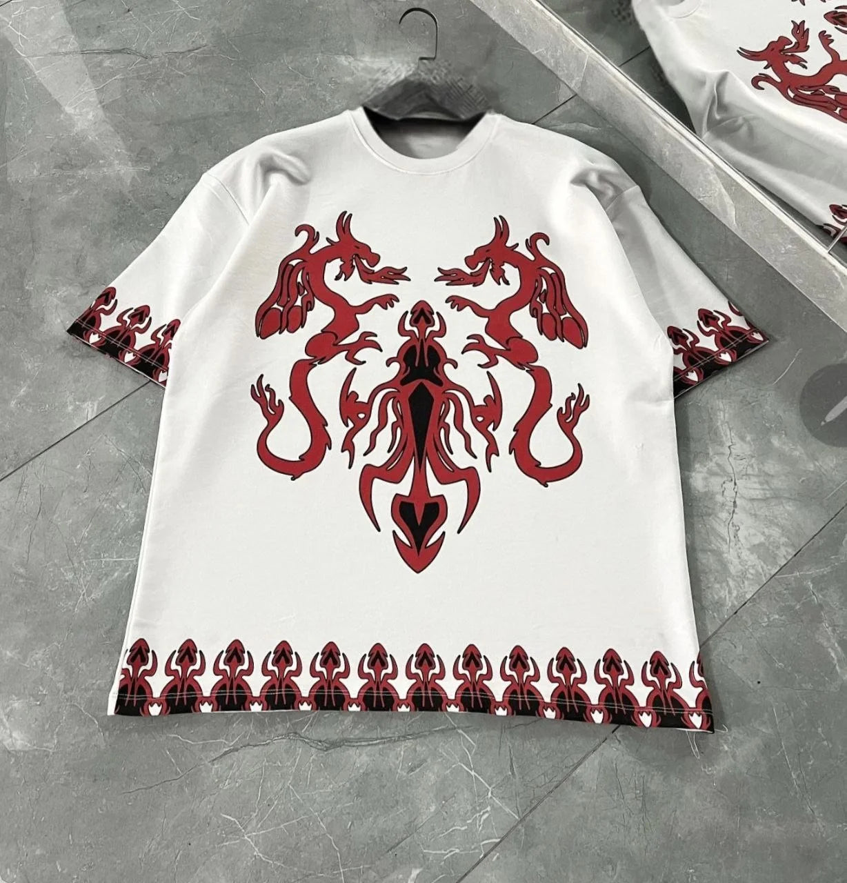 Unisex Bisiklet Yaka Baskılı Oversize T-Shirt - Siyah