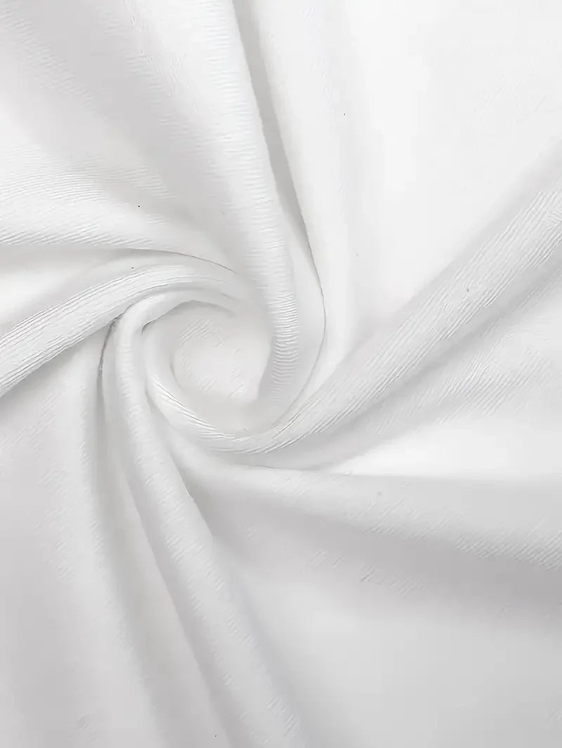 Kadınlar için Şık Siyah Kedi Grafik Tişört - Oversize Kısa Kollu Üst, Nefes Alabilir Polyester Karışımı, Makinede Yıkanabilir - Mükemmel Yaz Modası - Beyaz