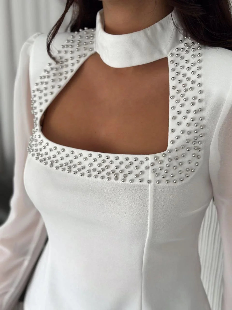 Penye Uzun Kollu Kadın Kolları Şifon Göğüste İnci Boncuk detaylı Bluz - Siyah