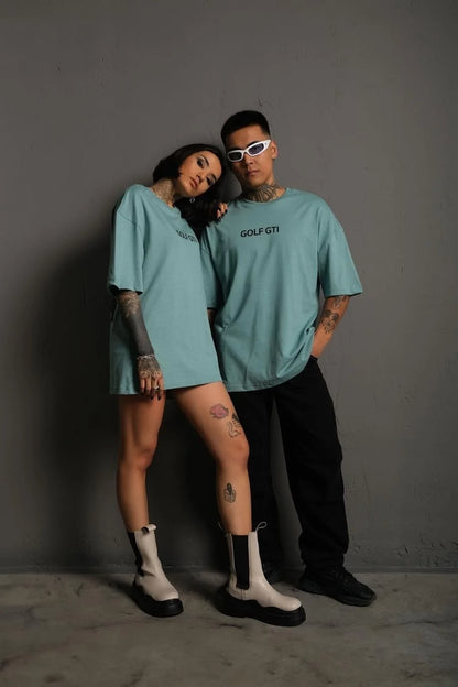 Erkek Oversize Baskılı Tişört – Golf GTI Retro Araba Desenli, Ön & Arka Dijital Baskı, Sokak Modası Stil - Gri