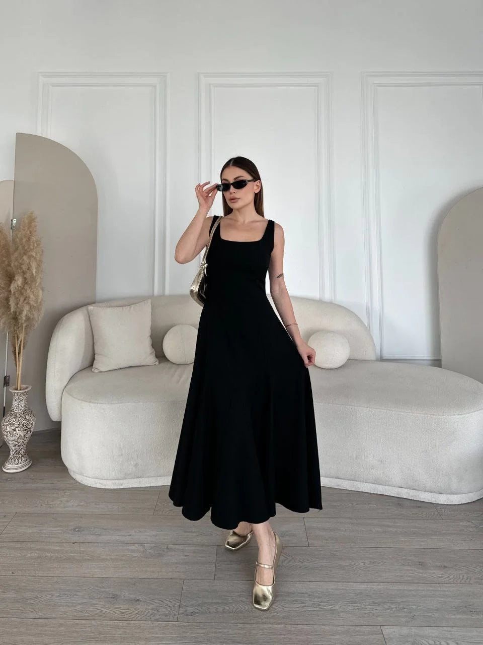 Sırt Dekolteli Kolsuz Uzun Elbise - Siyah