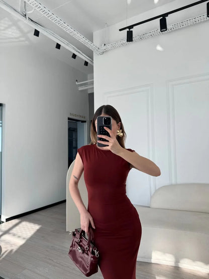 Kolsuz Uzun Likralı Elbise - Siyah