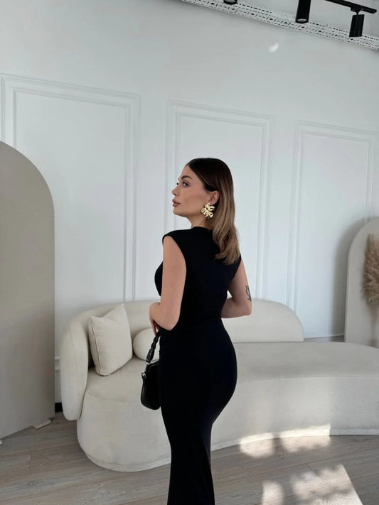 Kolsuz Uzun Likralı Elbise - Siyah