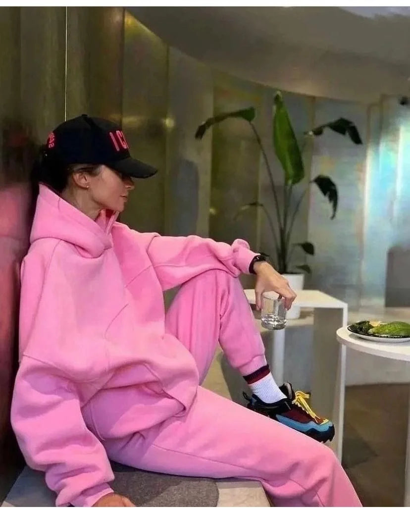 Nakış İşlemeli Üç İplik Sweat Takım- Beyaz