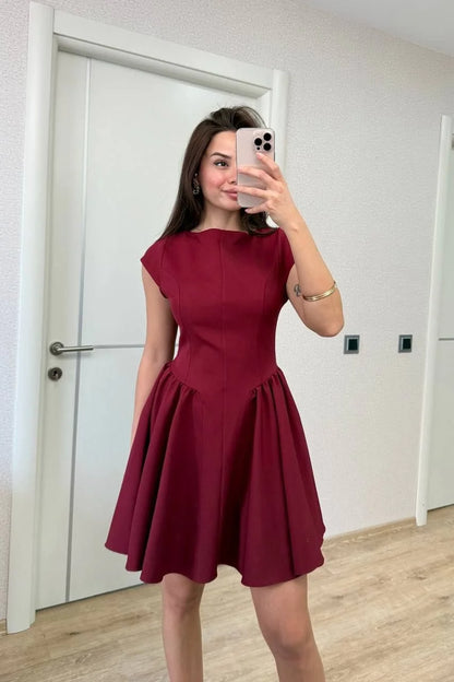 Sırt dekolteli Çan Detaylı Mini Elbise - Siyah