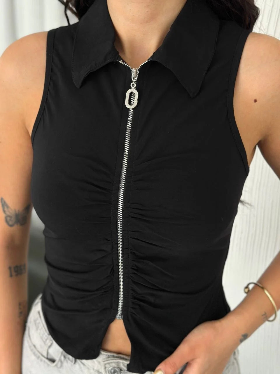 Yakalı Tam Fermuarlı Kolsuz Bluz - Kahverengi