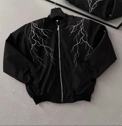 Unisex Siyah Bomber Mont – Beyaz Şimşek Desenli, Fermuarlı Cepli, Kapitone Astarlı Sokak Stili Günlük Ceket - Siyah